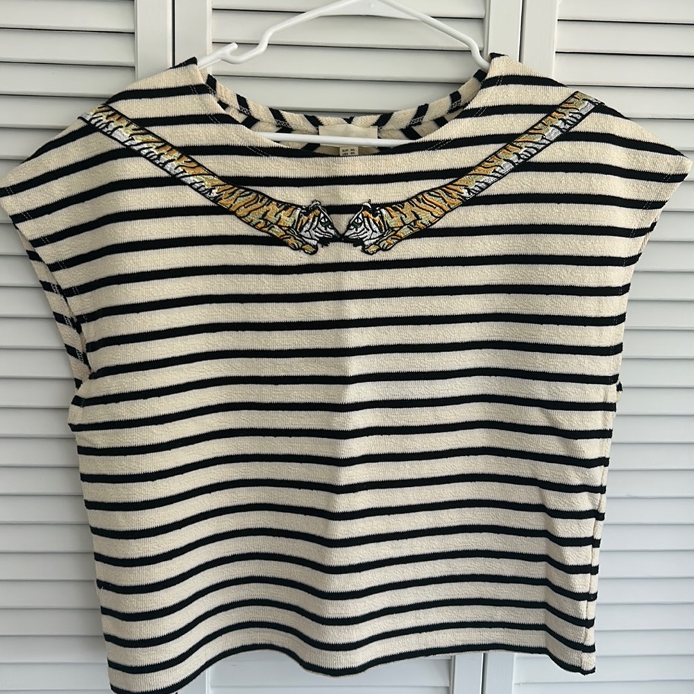 Cute striped crop off the shoulder top lightly used